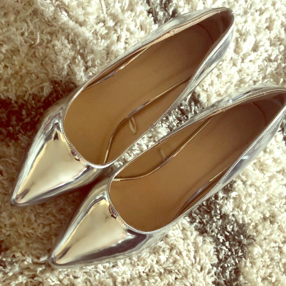 Silver Pumps